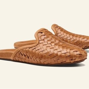 OluKai Mi’i Leather Mules